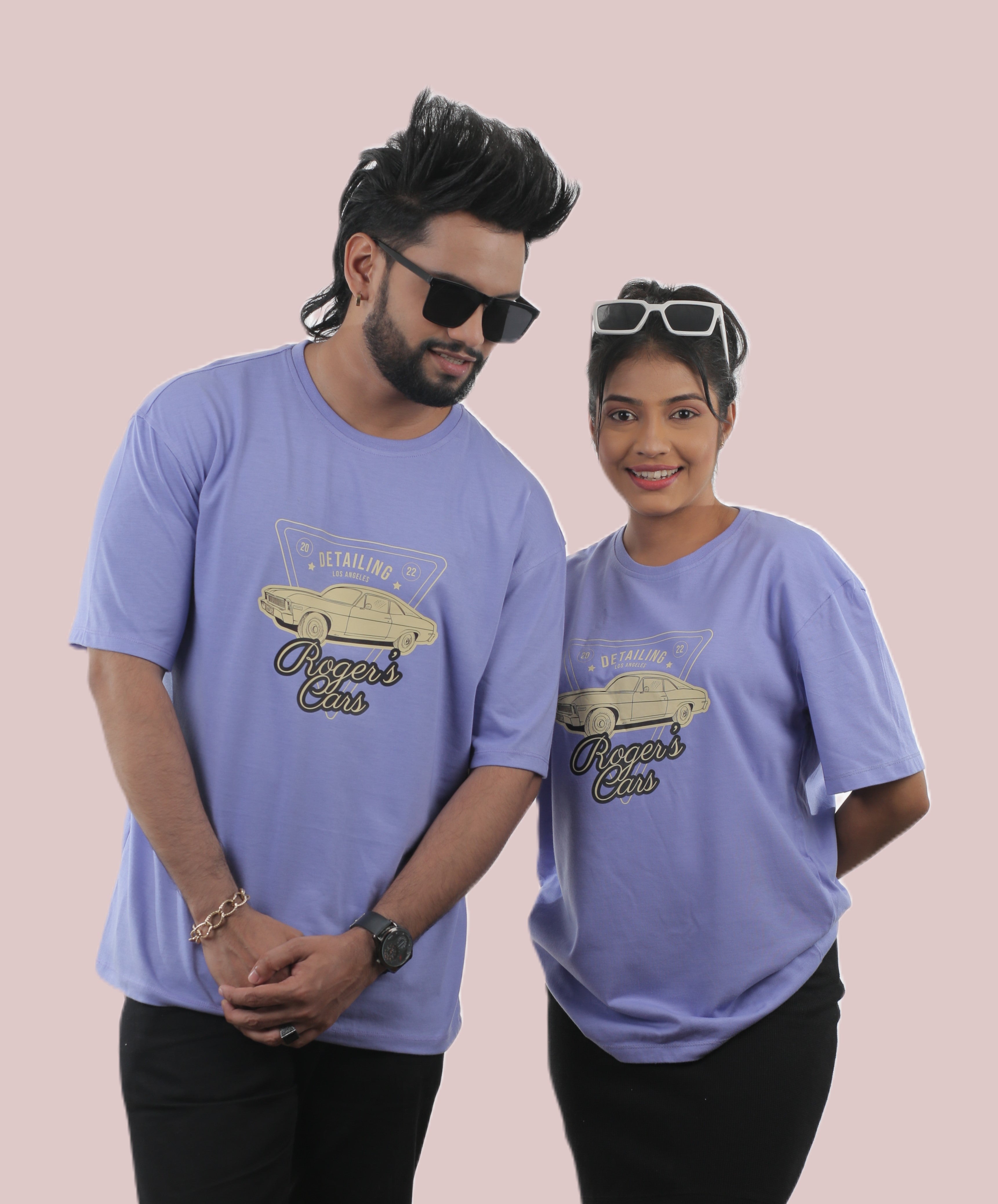 Roger’s Car Unisex Oversized Tee