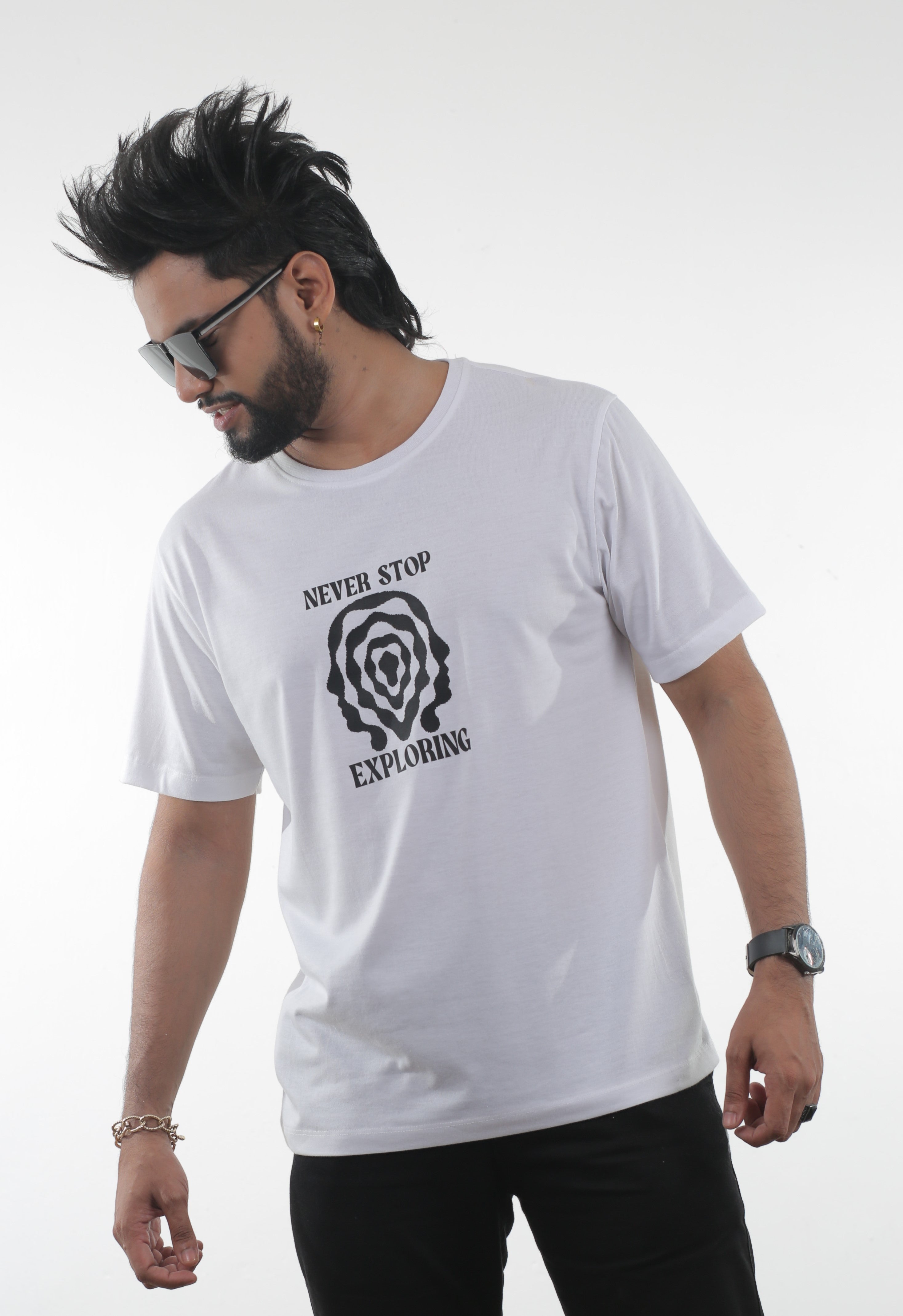 Explorer Spirit Graphic Unisex Tee