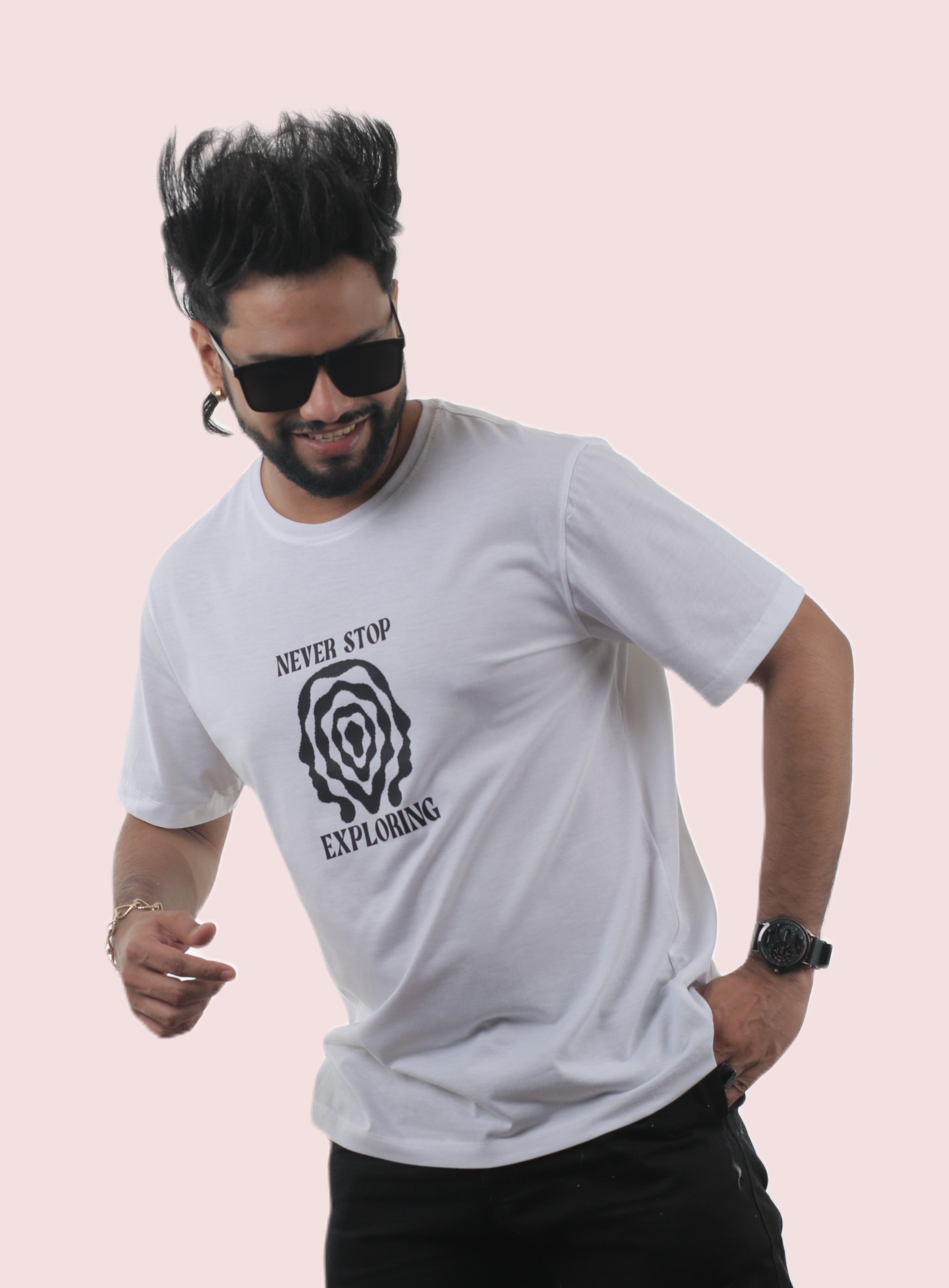 Explorer Spirit Graphic Unisex Tee