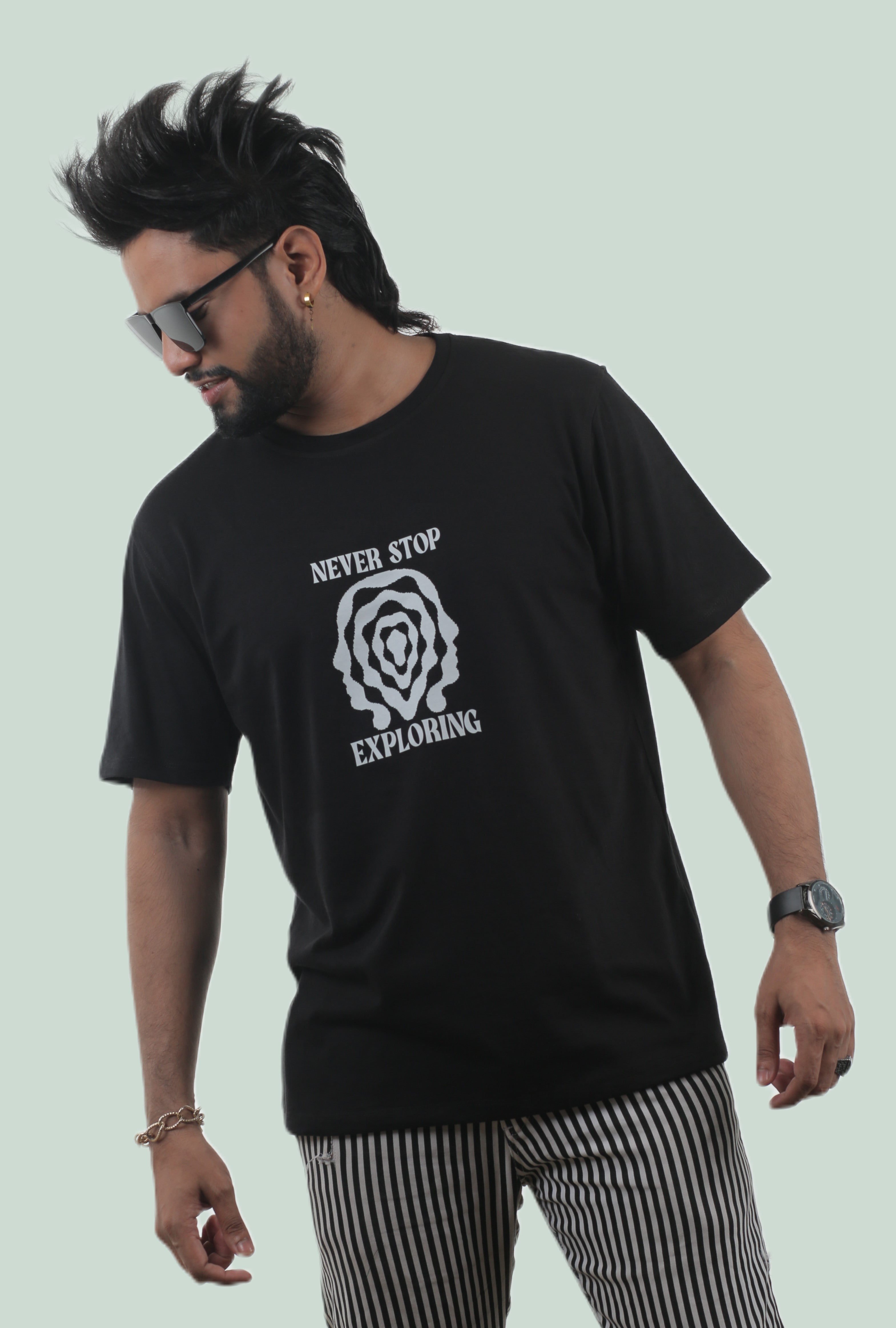 Explorer Spirit Graphic Unisex Tee