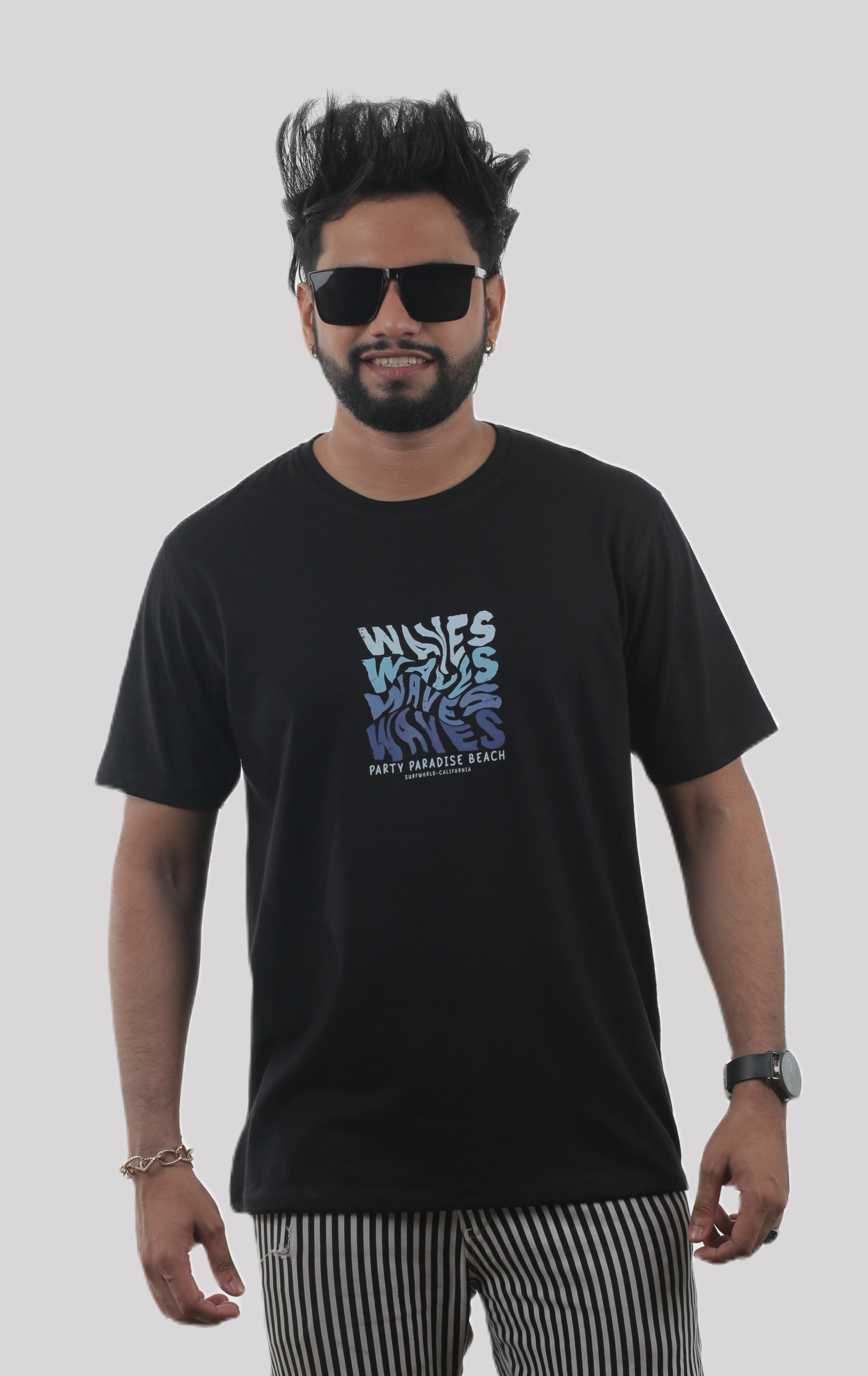 Wave Illusion Graphic Unisex Tee