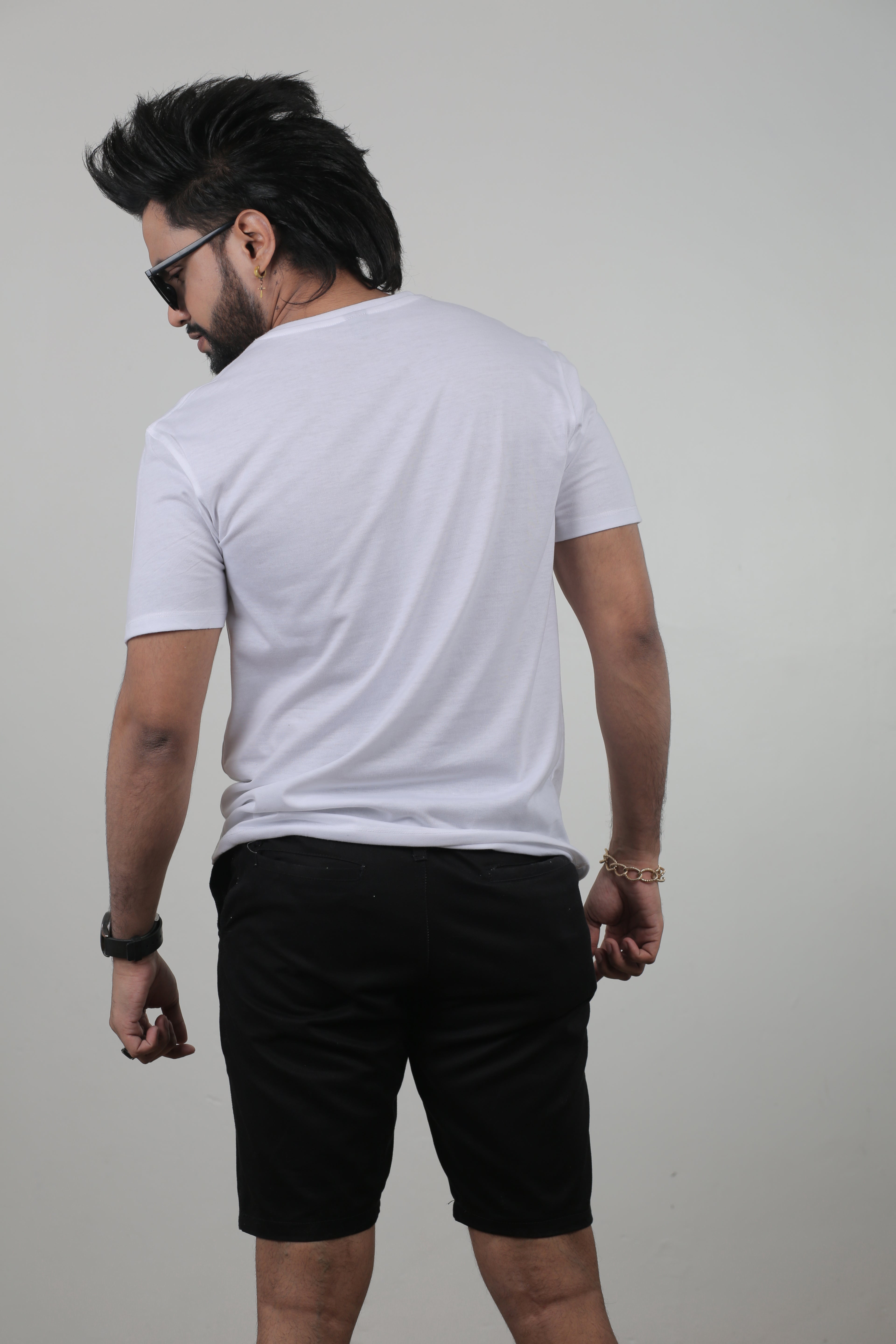 Gents with Plant tee