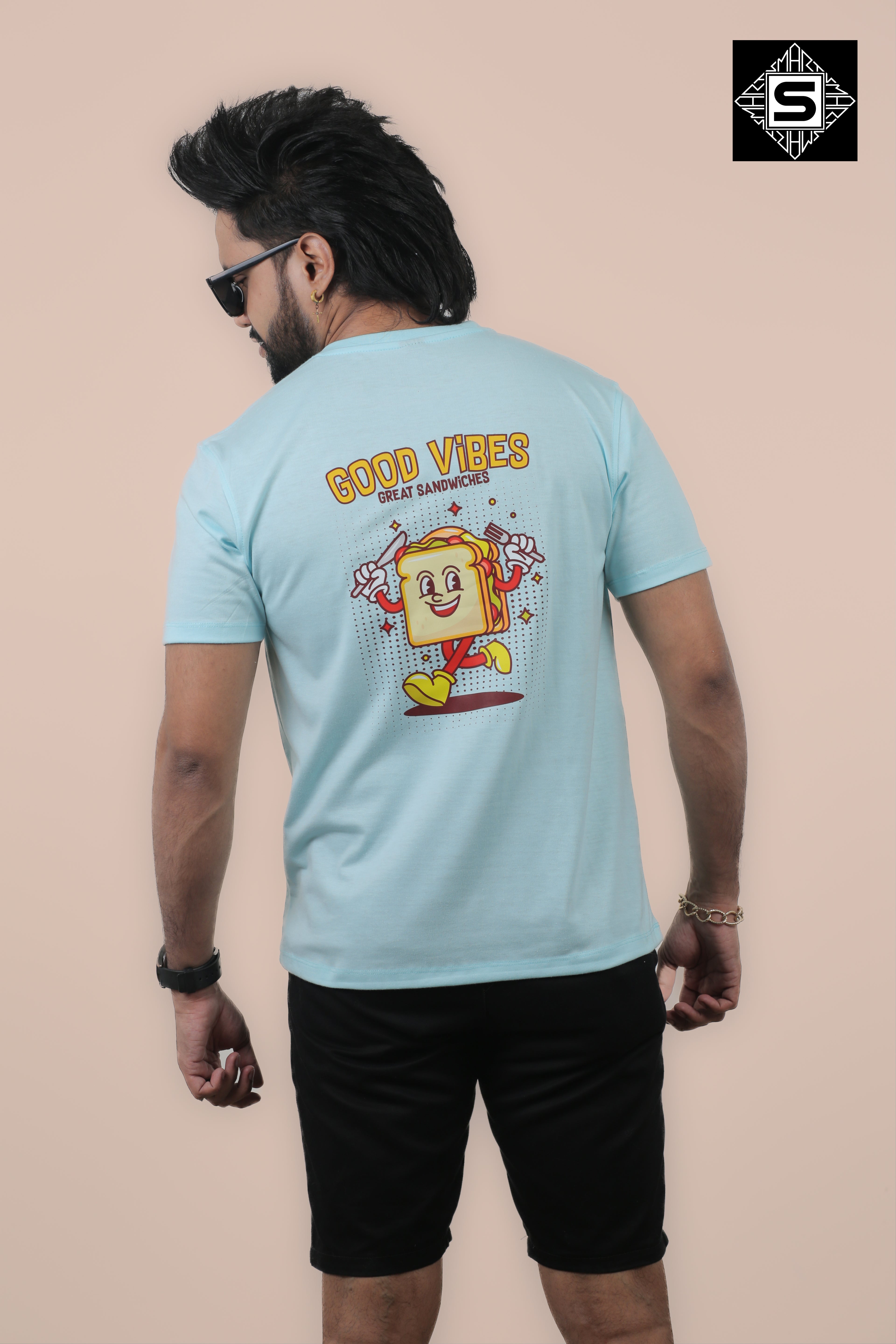 Good Vibes Gents Regular Tee