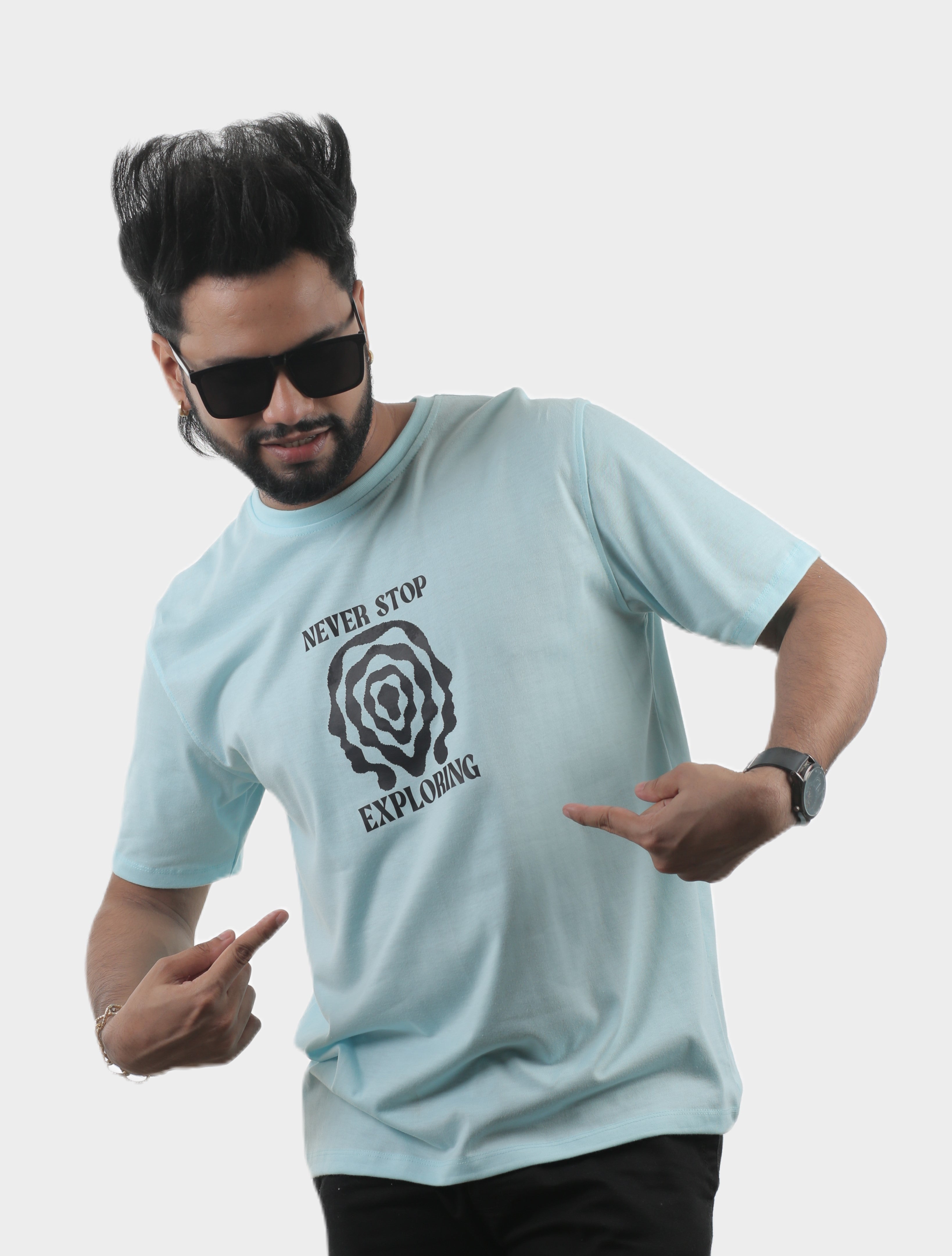 Explorer Spirit Graphic Unisex Tee