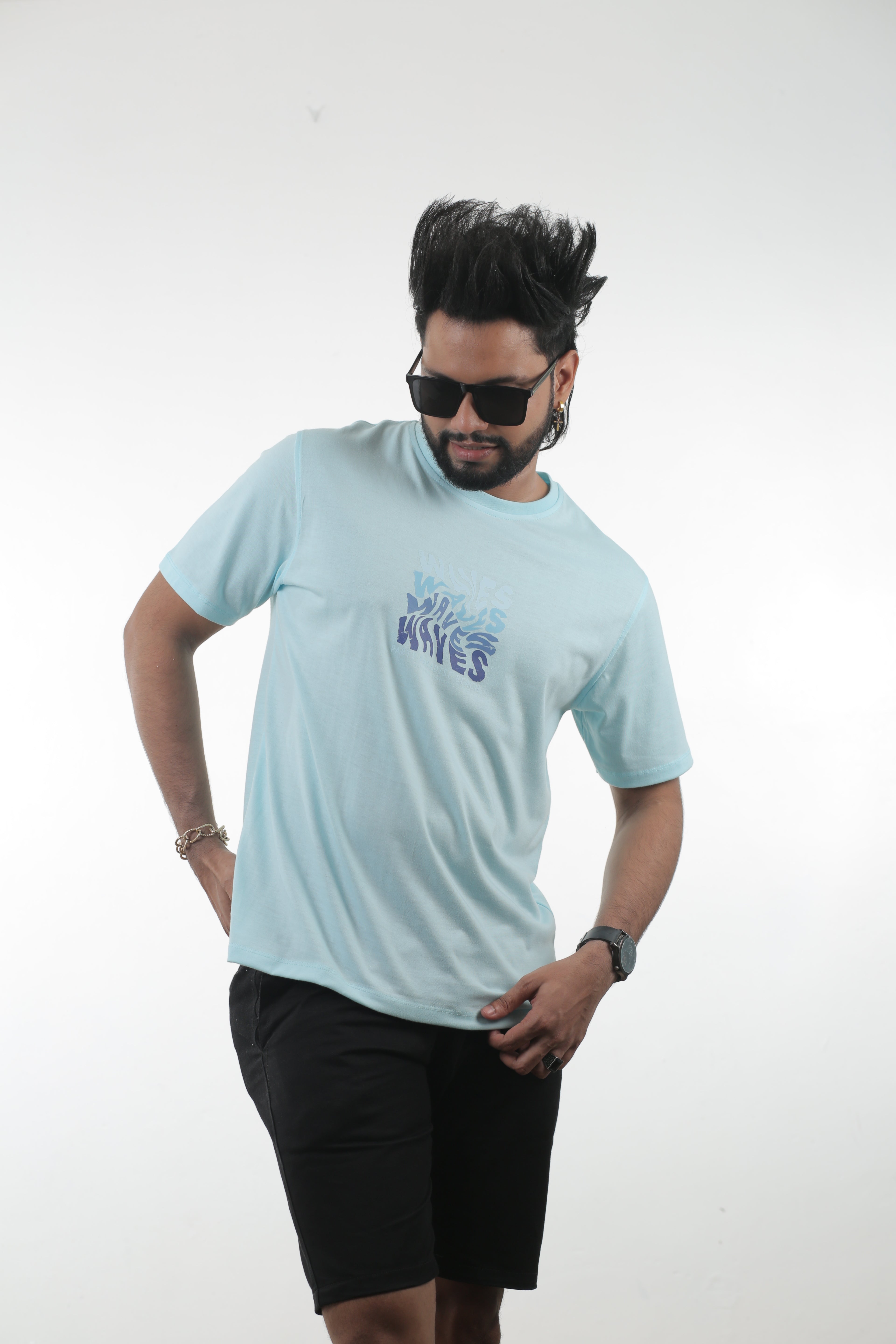 Wave Illusion Graphic Unisex Tee