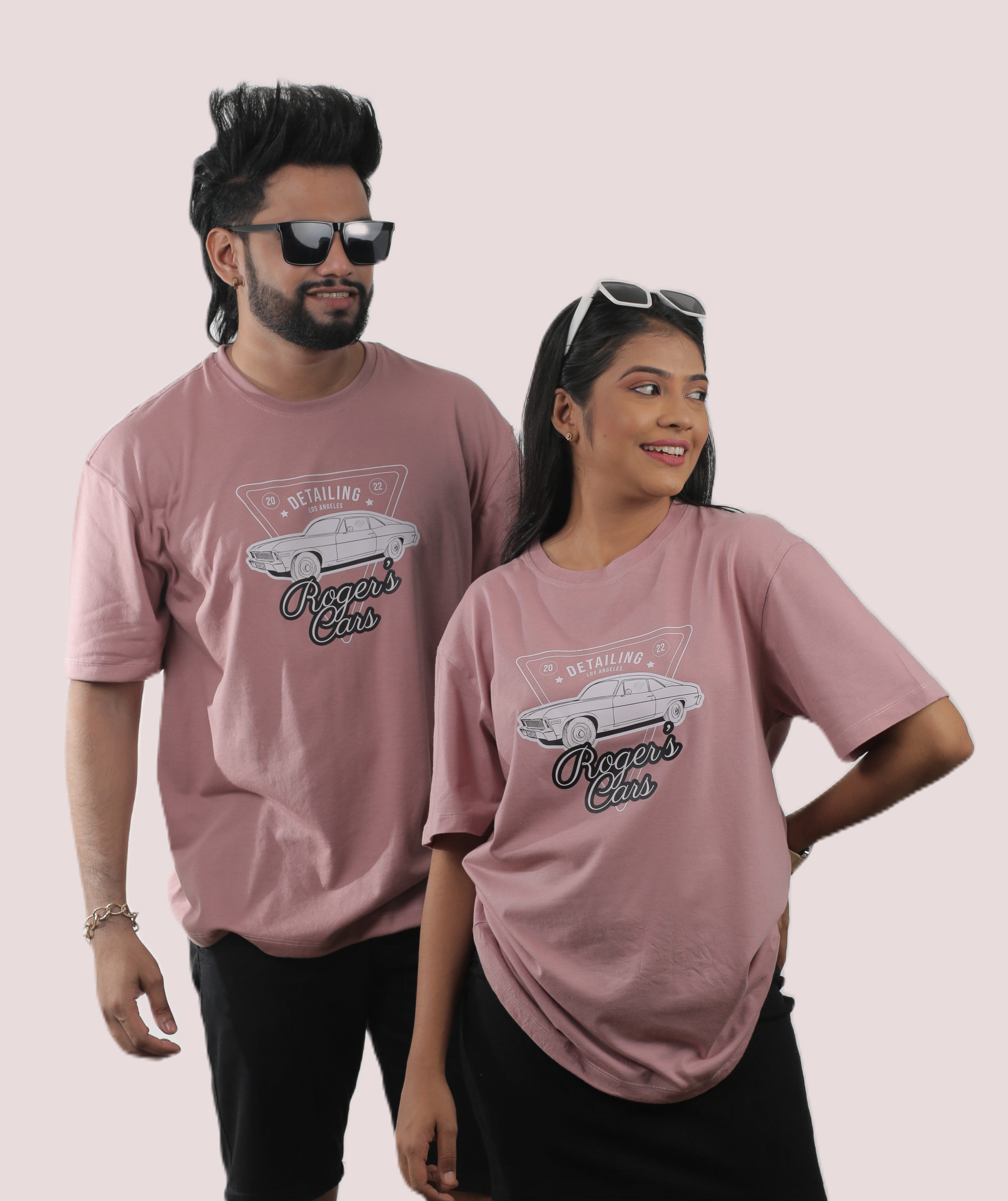 Roger’s Car Unisex Oversized Tee