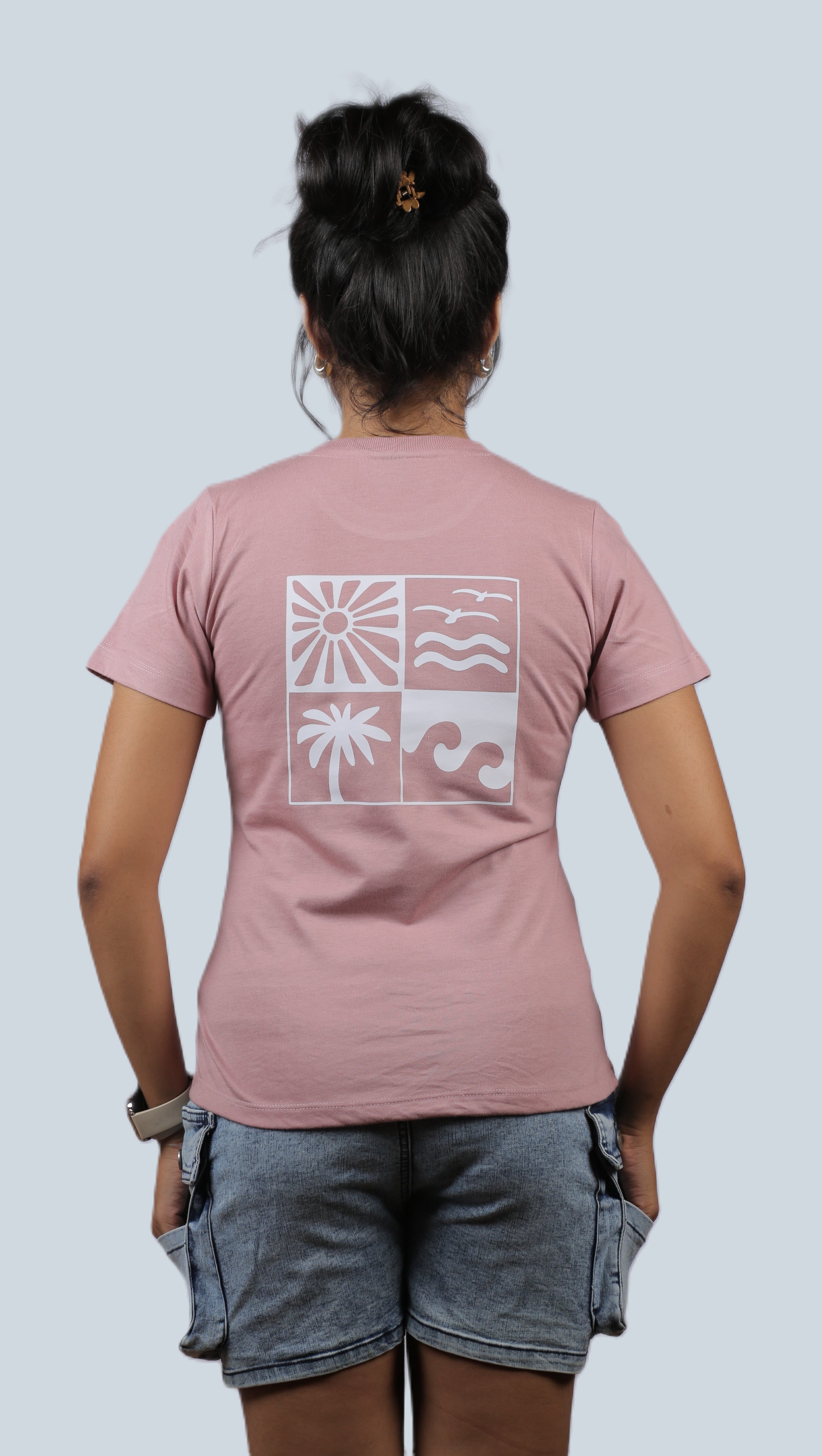 Island Vibes Graphic Ladies Tee SMLR00005000