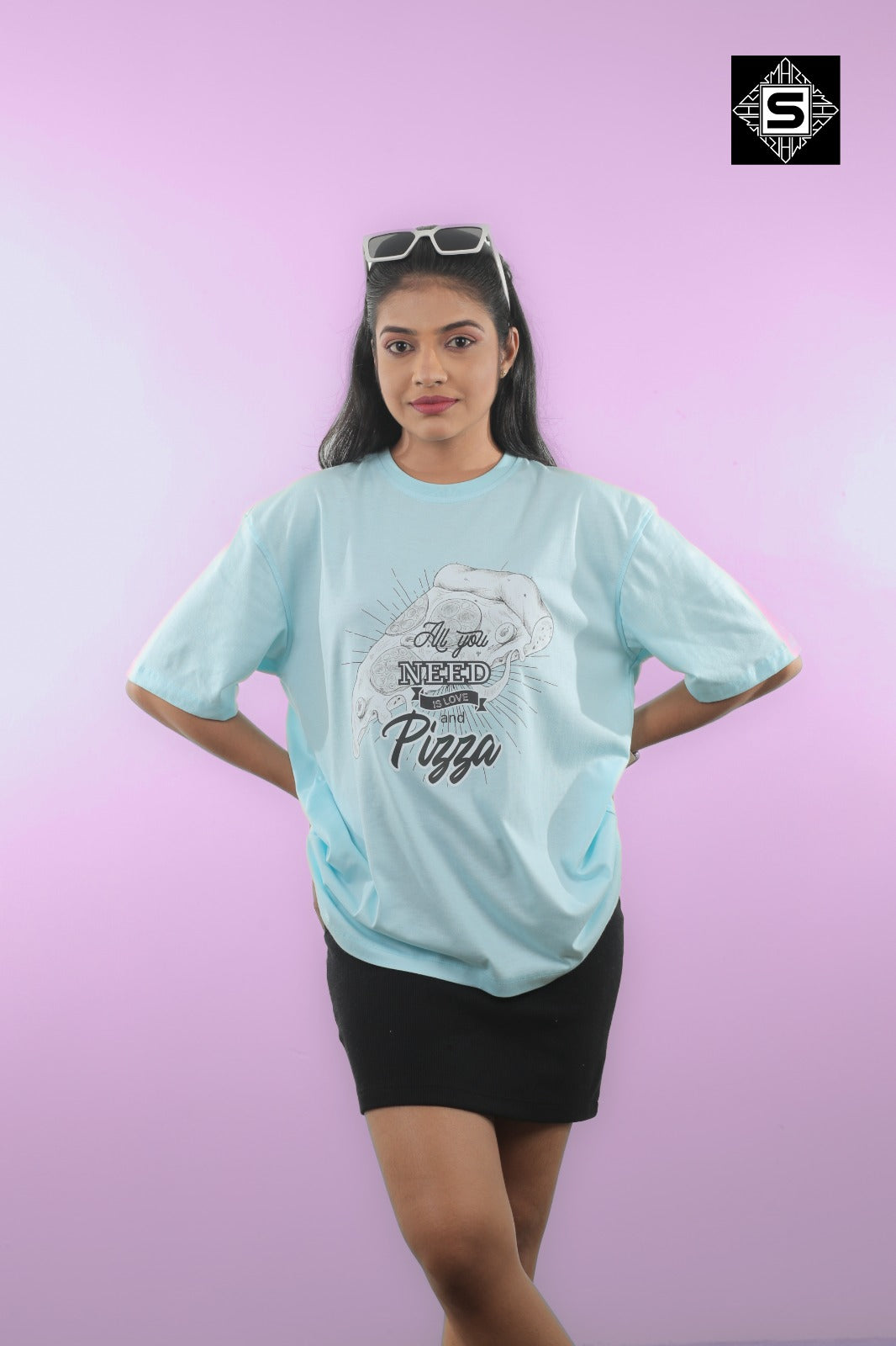 Love with Pizza Unisex Oversize Tee